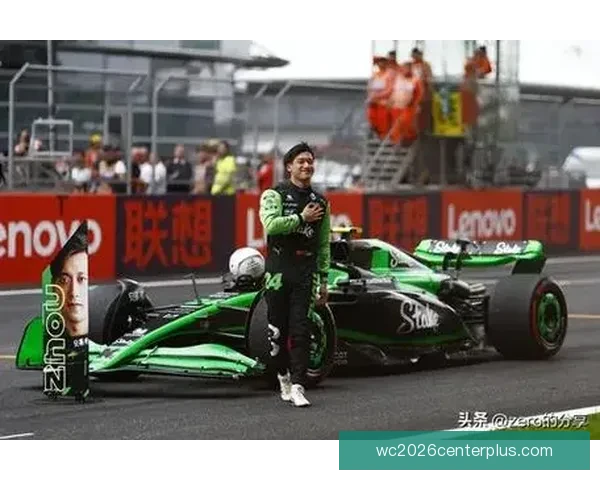 F1赛季精彩回顾：车队争夺激烈 新星崭露头角 赛车技术创新不断突破
